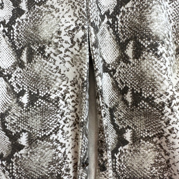 Additions by Chico's Sz. 3 (16) Studded Snake Reptile Print Hook Closure Jacket - Picture 3 of 6